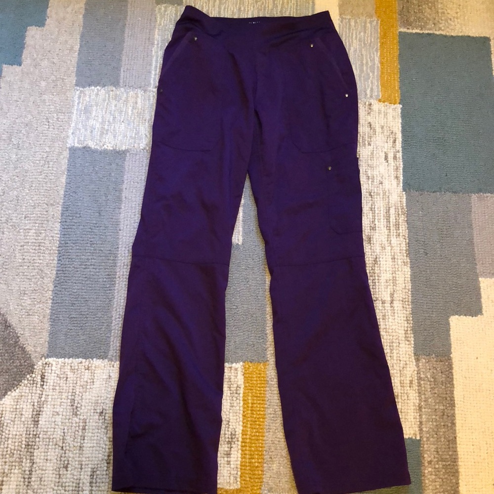 Gently Worn Healing Hands XS Scrubs